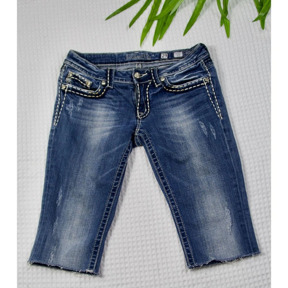 Miss Me Embellished Bermuda Shorts Size 29